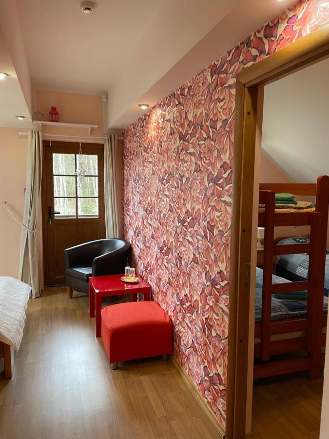 Hotel Piejuras Nams à Ķesterciems Extérieur photo
