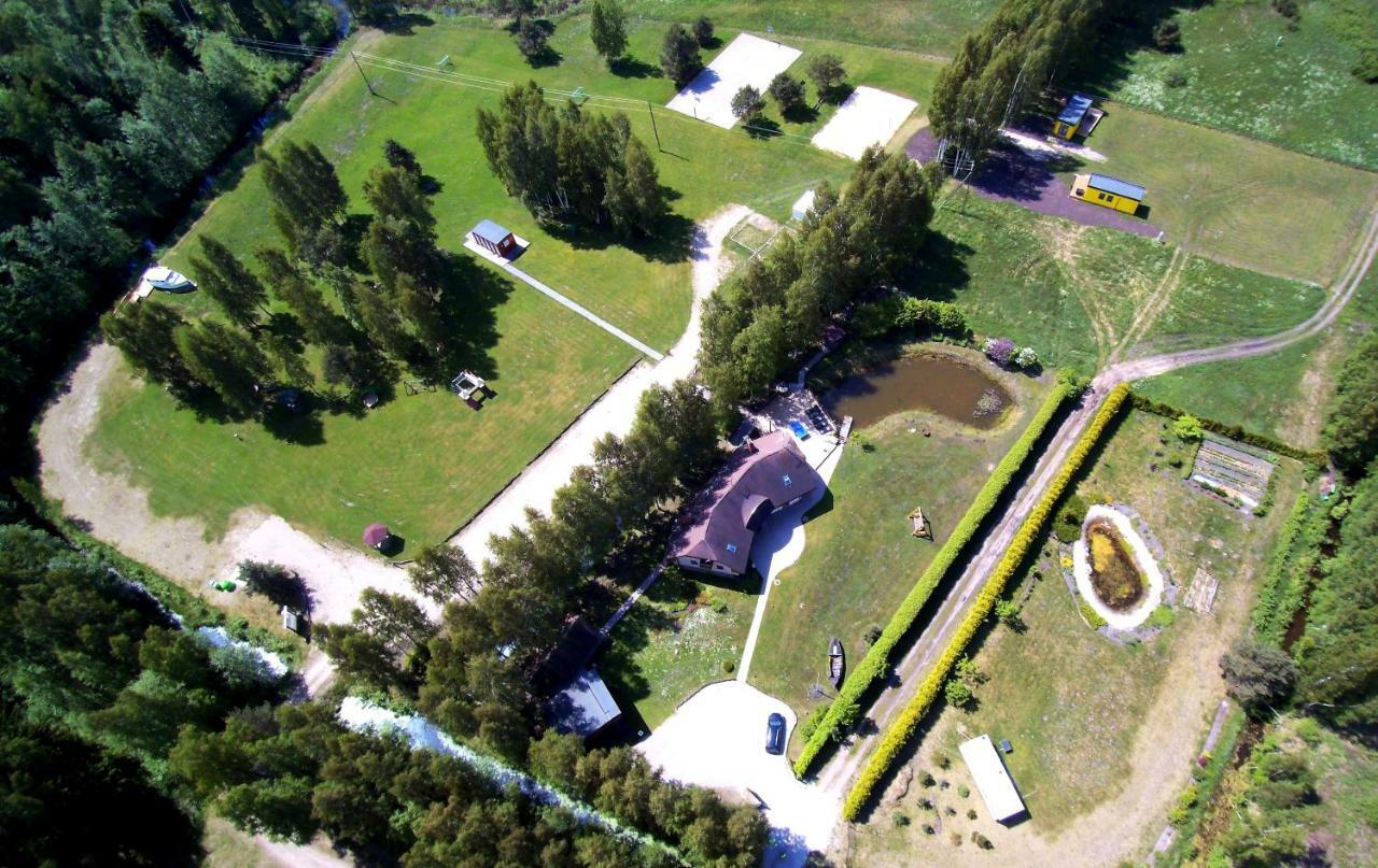 Hotel Piejuras Nams à Ķesterciems Extérieur photo